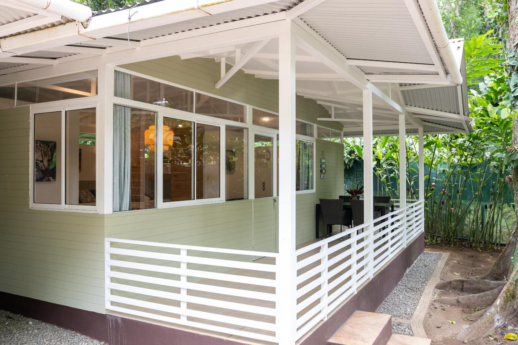 Jaguar Inn Bungalows Puerto Viejo de Talamanca Экстерьер фото