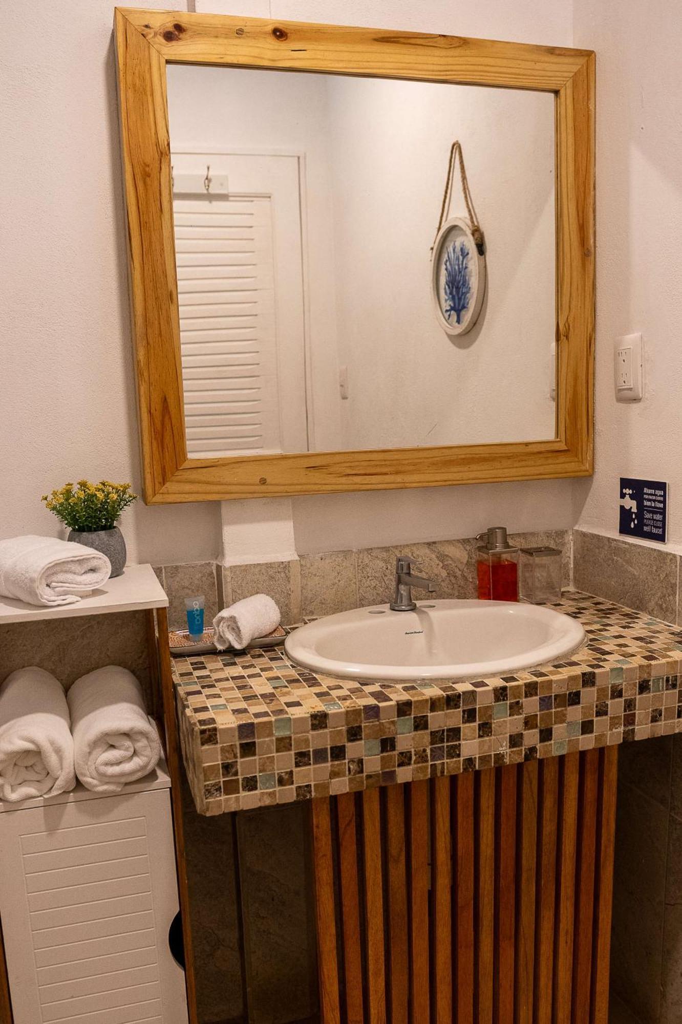 Jaguar Inn Bungalows Puerto Viejo de Talamanca Экстерьер фото