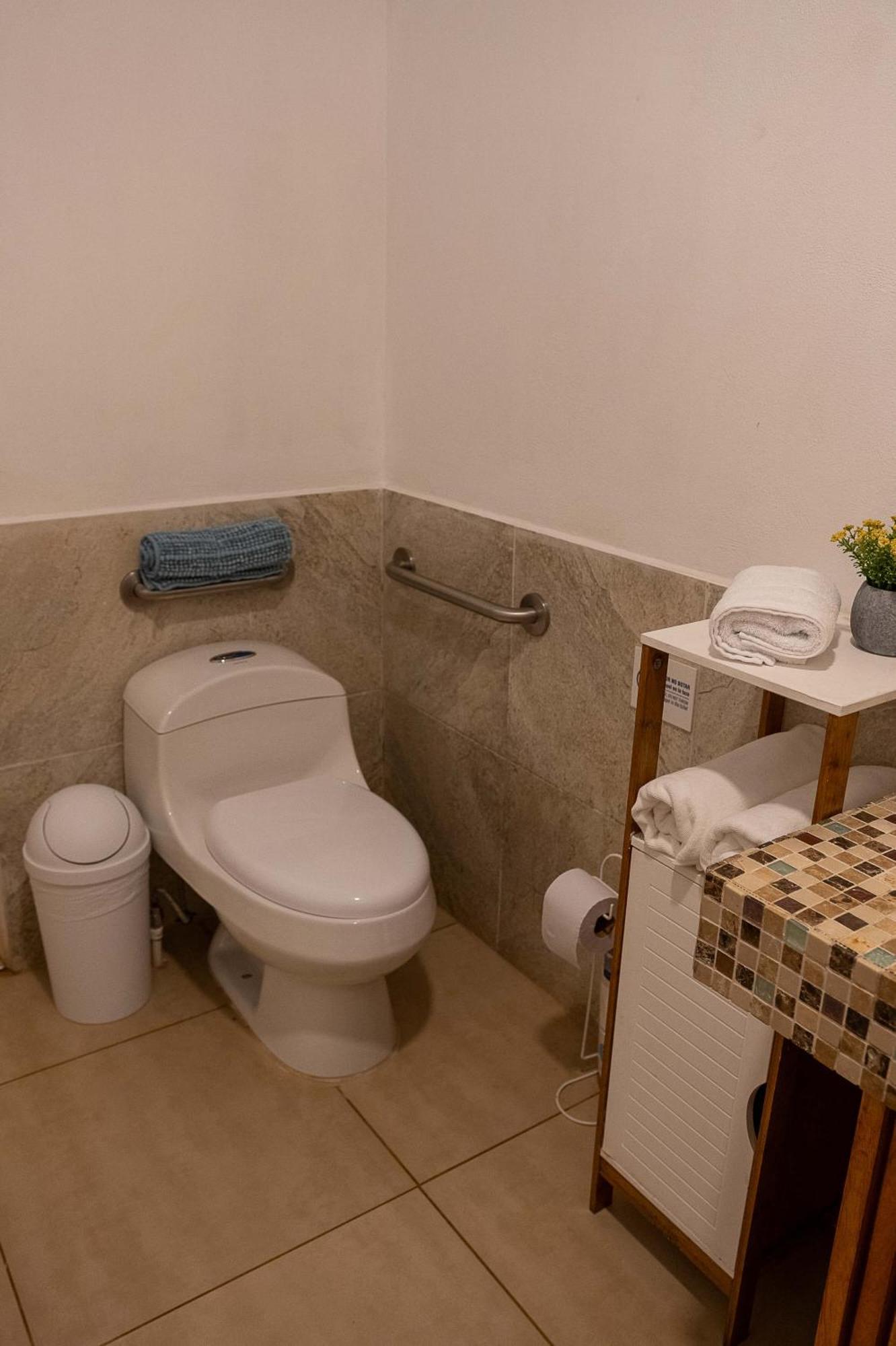Jaguar Inn Bungalows Puerto Viejo de Talamanca Экстерьер фото